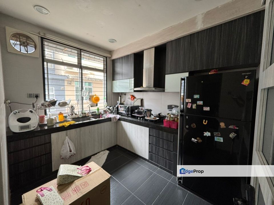 JB Desa Tebrau / Jalan Harmonium 37/xx - Double Storey Terrace House, Johor, Johor Bahru