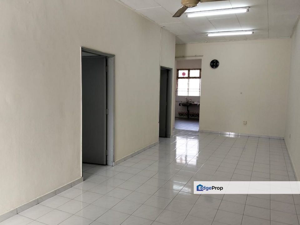 Single Storey Terrace House | Taman Senai Utama Senai | Near Airport, Johor, Senai