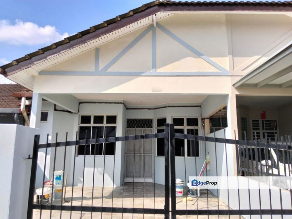 Single Storey Terrace House | Taman Senai Utama Senai | Near Airport, Johor, Senai