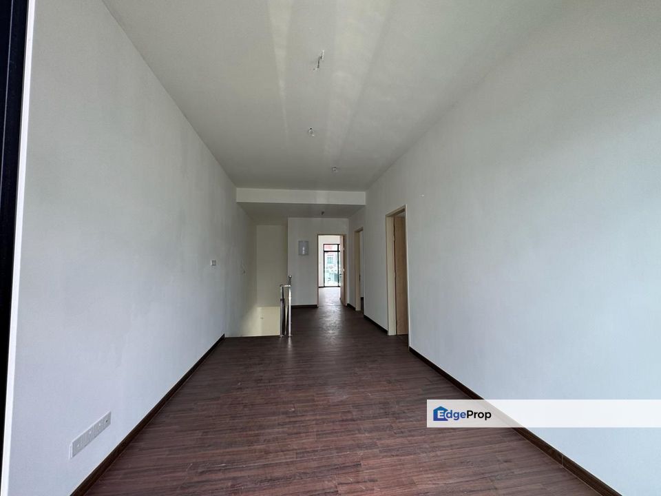 Taman Mount Austin 2 Storey Cluster House Special Edition Jalan Mutiara Emas 2/2D JB, Johor, Johor Bahru