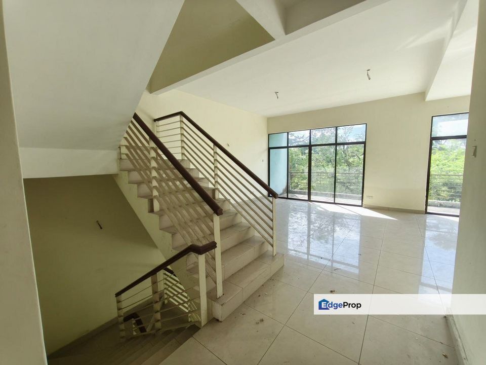 Bandar Indahpura Double Storey Semi-D House with Lower Ground Lakeview Residency @ Kulai, Johor, Kulai