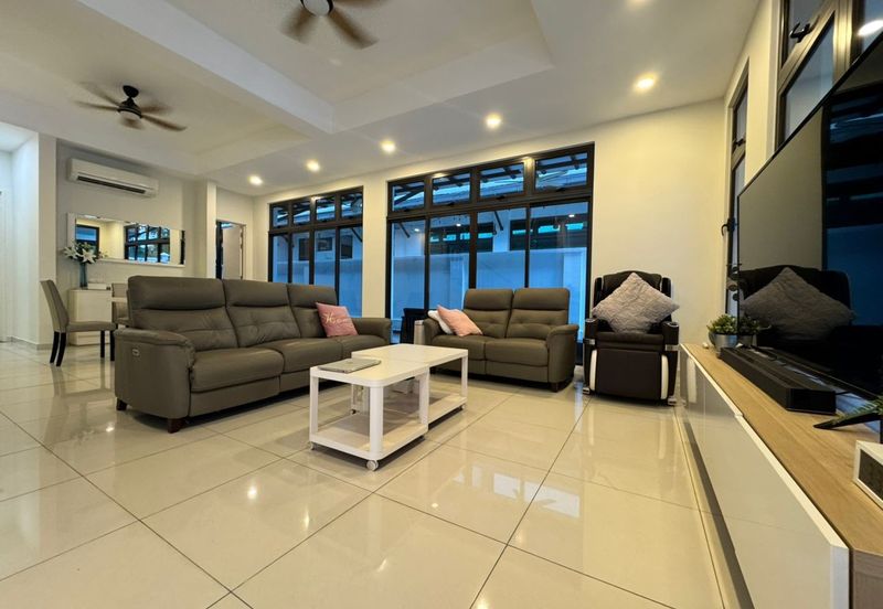 Eco Botanic The Verandah | Double Storey Cluster House 