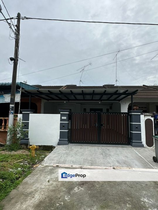 Kulai/Taman Kota Kulai/Jalan Saga /Single Storey House for Sale RM368