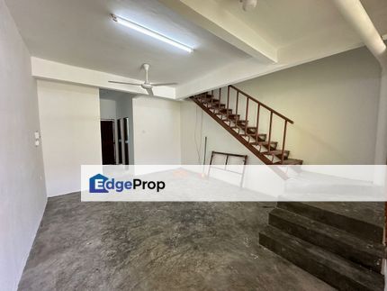 Kulai Kelapa Sawit  Taman Wawasan Jalan Rajawali  Double Storey Low Cost Terrace House , Johor, Kulai