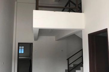 Johor Pontian Pekan Nanas Taman Perindustrial Ulu Pulai (De Hoff Park) 1.5 Storey Cluster Factory 