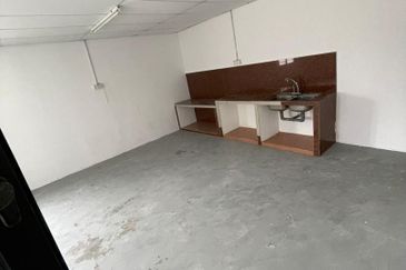 Johor Bahru Taman Mount Austin Double Storey House Corner Lot 