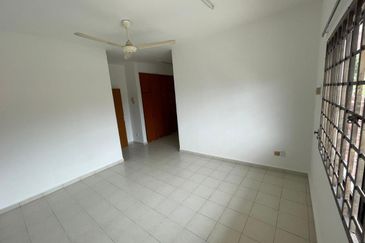 Johor Bahru Taman Mount Austin Double Storey House Corner Lot 