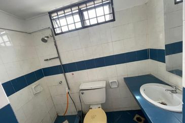 Johor Bahru Taman Mount Austin Double Storey House Corner Lot 