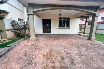 Kulai Bandar Putra Jalan Kempas Double Storey Semi-D