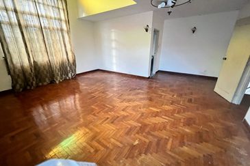 Kulai Bandar Putra Jalan Kempas Double Storey Semi-D