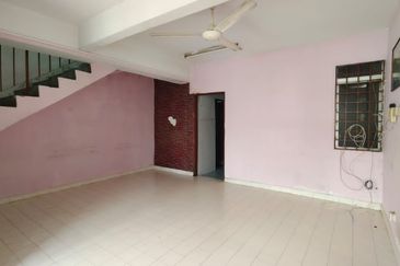 Kulai Saleng Taman Mesra Double Storey Terrace House Kitchen Extended