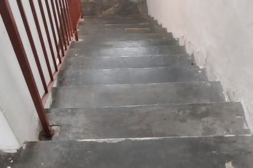 Kulai Saleng Taman Mesra Double Storey Terrace House Kitchen Extended