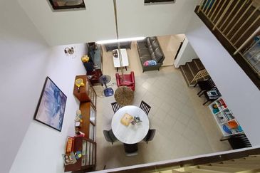 Kulai Bandar Putra 3 Storey Terrace House Unblock View 