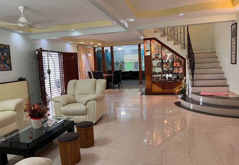 Kulau /Taman Putri 8 /Double Storey Terrace Corner lot Unblock Unit Fully Furnished