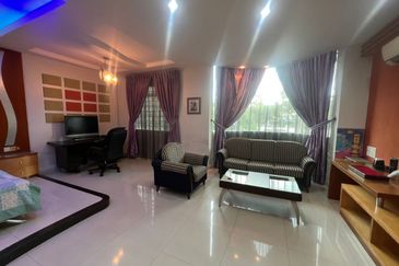 Kulau Taman Putri 8 Double Storey Terrace Corner lot Unblock Unit Fully Furnished