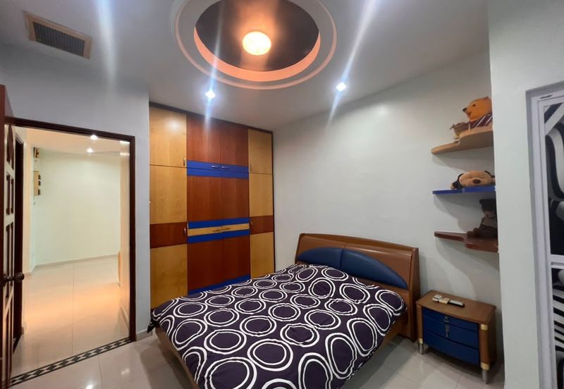 Kulau /Taman Putri 8 /Double Storey Terrace Corner lot Unblock Unit Fully Furnished