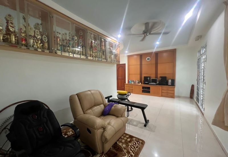 Kulau /Taman Putri 8 /Double Storey Terrace Corner lot Unblock Unit Fully Furnished