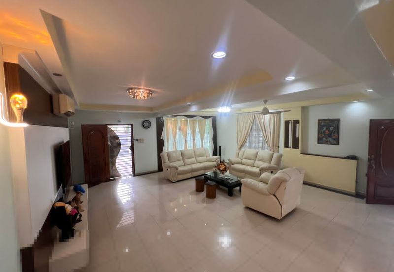 Kulau /Taman Putri 8 /Double Storey Terrace Corner lot Unblock Unit Fully Furnished