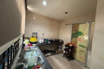 kulai Bandar Putra Double Storey Corner lot 22x70+24ft