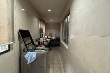 kulai Bandar Putra Double Storey Corner lot 22x70+24ft