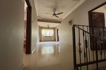 kulai Bandar Putra Double Storey Corner lot 22x70+24ft