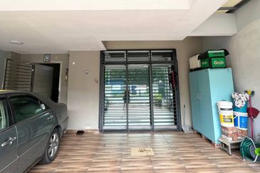 Johor Bahru Taman Sutera Utama 2.5 Storey Terrace House  Unblock View Fully Renovated 