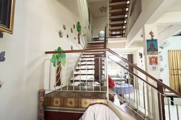 Johor Bahru Taman Sutera Utama 2.5 Storey Terrace House  Unblock View Fully Renovated 