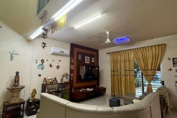 Johor Bahru Taman Sutera Utama 2.5 Storey Terrace House  Unblock View Fully Renovated 