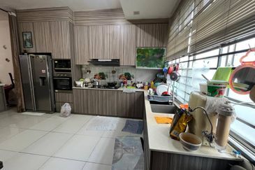 Johor Bahru Taman Sutera Utama 2.5 Storey Terrace House  Unblock View Fully Renovated 