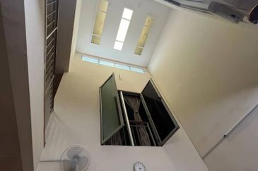 Johor Bahru Taman Sutera Utama 2.5 Storey Terrace House  Unblock View Fully Renovated 