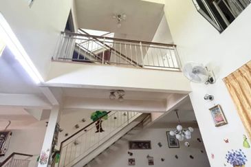 Johor Bahru Taman Sutera Utama 2.5 Storey Terrace House  Unblock View Fully Renovated 