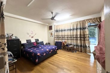 Johor Bahru Taman Sutera Utama 2.5 Storey Terrace House  Unblock View Fully Renovated 