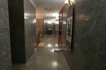 Johor Bahru Taman Melodies Double Storey Bungalow House 【Can be used for commercial purposes】