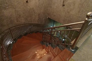 Johor Bahru Taman Melodies Double Storey Bungalow House 【Can be used for commercial purposes】