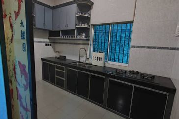 Kulai Taman Bersatu Jalan Perak 9 🌻Double Storey Semi D 🌻Land Area 22’x80sq ft+25sqft