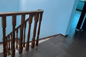 Kulai Taman Bersatu Jalan Perak 9 🌻Double Storey Semi D 🌻Land Area 22’x80sq ft+25sqft