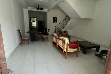 Kulai Senai -Taman Scientax 2 - Double Storey Terrace House