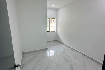 Skudai Pulai Perdana 3/9 Taman Sri Pulai Perdana- 2.5 Storey Terrace House  