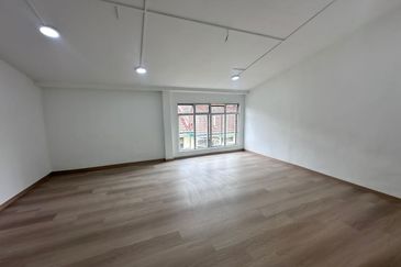 Skudai Pulai Perdana 3/9 Taman Sri Pulai Perdana- 2.5 Storey Terrace House  