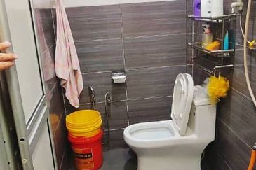 Kulai Saleng -Jalan Jambu -Double Storey 20x65