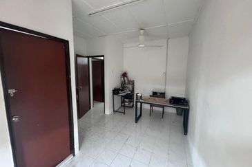 Kulai Taman Putri Kulai -Jalan Sri Putri 公主城第 9 期 🔎 Double Storey Terrace House  -Unblock unitk