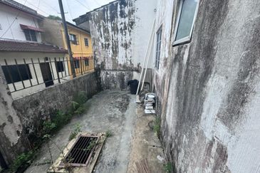 Kulai Taman Putri Kulai -Jalan Sri Putri 公主城第 9 期 🔎 Double Storey Terrace House  -Unblock unitk