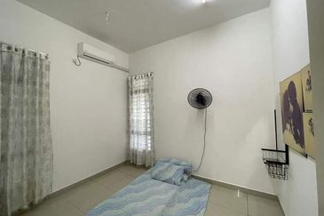 Kulai Bandar Putra Double Storey Corner Lot 