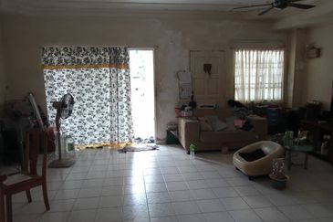 Kulai Bandar Putra -Jln.Nuri -Double Storey Corner lot