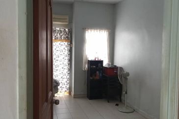 Kulai Bandar Putra -Jln.Nuri -Double Storey Corner lot