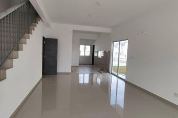 Gelang Patah Tropicana -(Beside Setia Eco Garden & Pulai Mutiara  Brand New  2 storey Terrance house  Corner 
