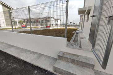 Gelang Patah Tropicana -(Beside Setia Eco Garden & Pulai Mutiara  Brand New  2 storey Terrance house  Corner 