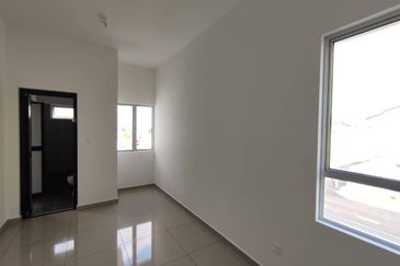 Gelang Patah Tropicana -(Beside Setia Eco Garden & Pulai Mutiara  Brand New  2 storey Terrance house  Corner 