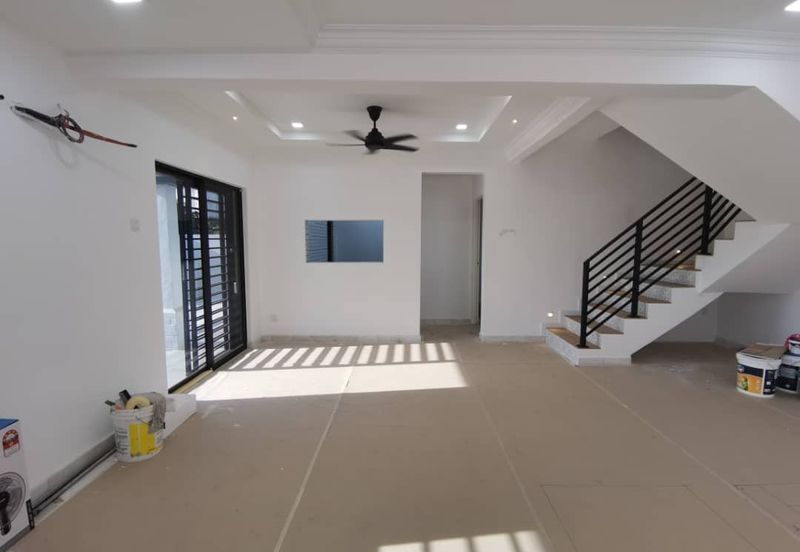 Kulai Indahpura Jalan Teratai Double Storey Corner lot