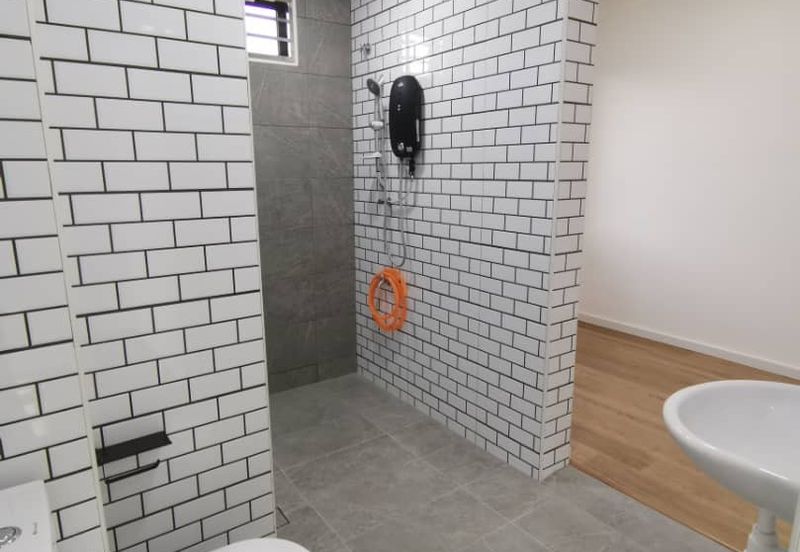 Kulai Indahpura Jalan Teratai Double Storey Corner lot